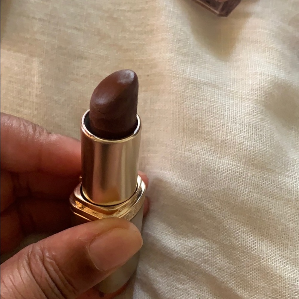 L’Oreal colour riche in Spice